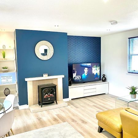 Stylish Central 2 Bedroom Apartment - Free Parking, Free Wifi Orkney Exterior foto