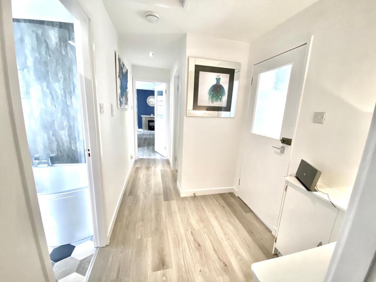 Stylish Central 2 Bedroom Apartment - Free Parking, Free Wifi Orkney Exterior foto