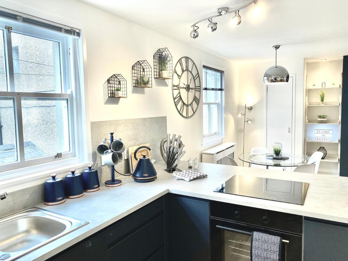 Stylish Central 2 Bedroom Apartment - Free Parking, Free Wifi Orkney Exterior foto