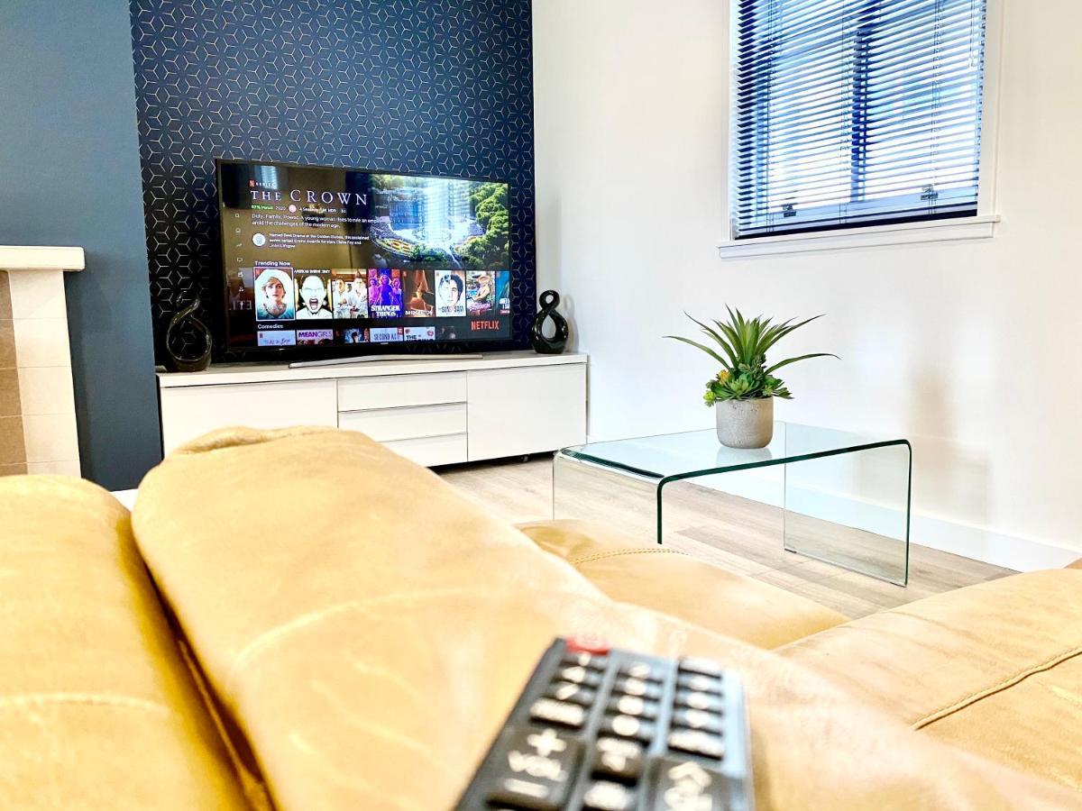 Stylish Central 2 Bedroom Apartment - Free Parking, Free Wifi Orkney Exterior foto